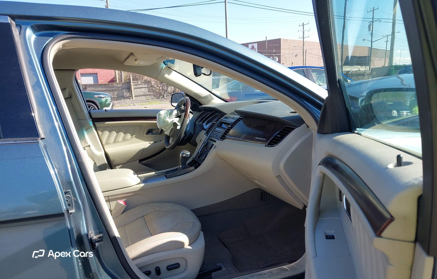 Ford Taurus 2010