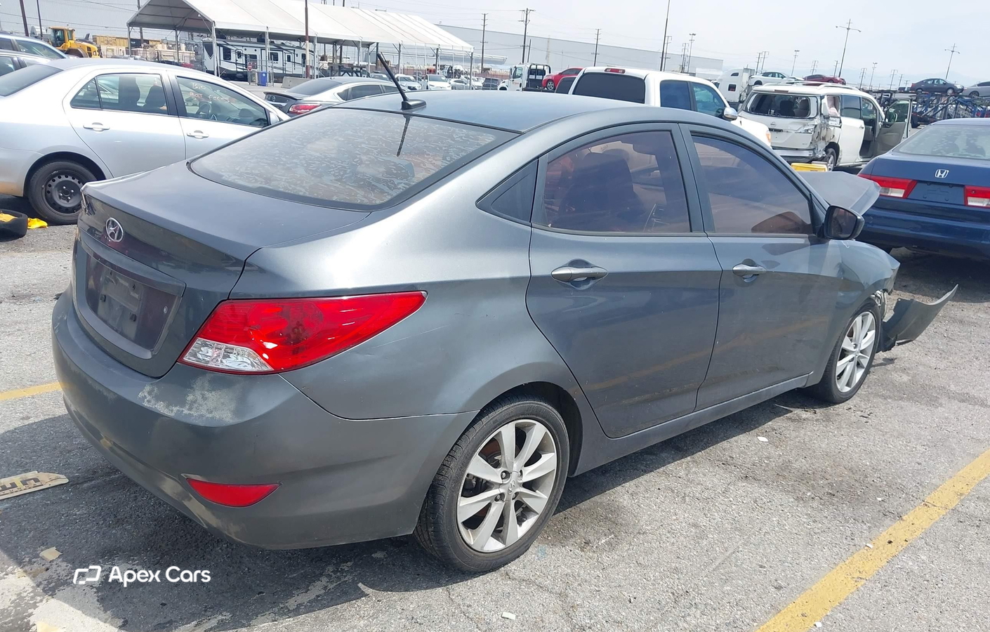 Hyundai Accent 2012