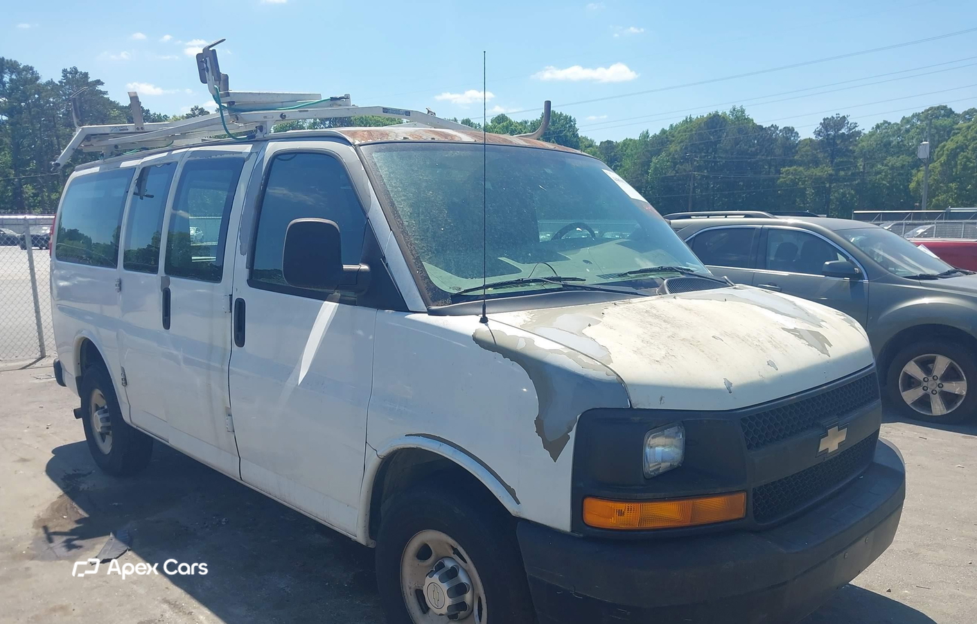 Chevrolet Express 2012