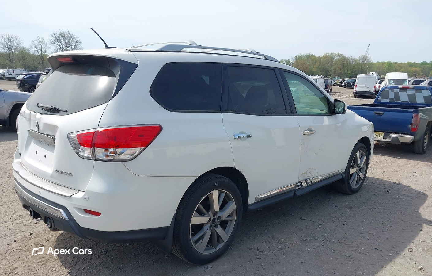 Nissan Pathfinder 2013