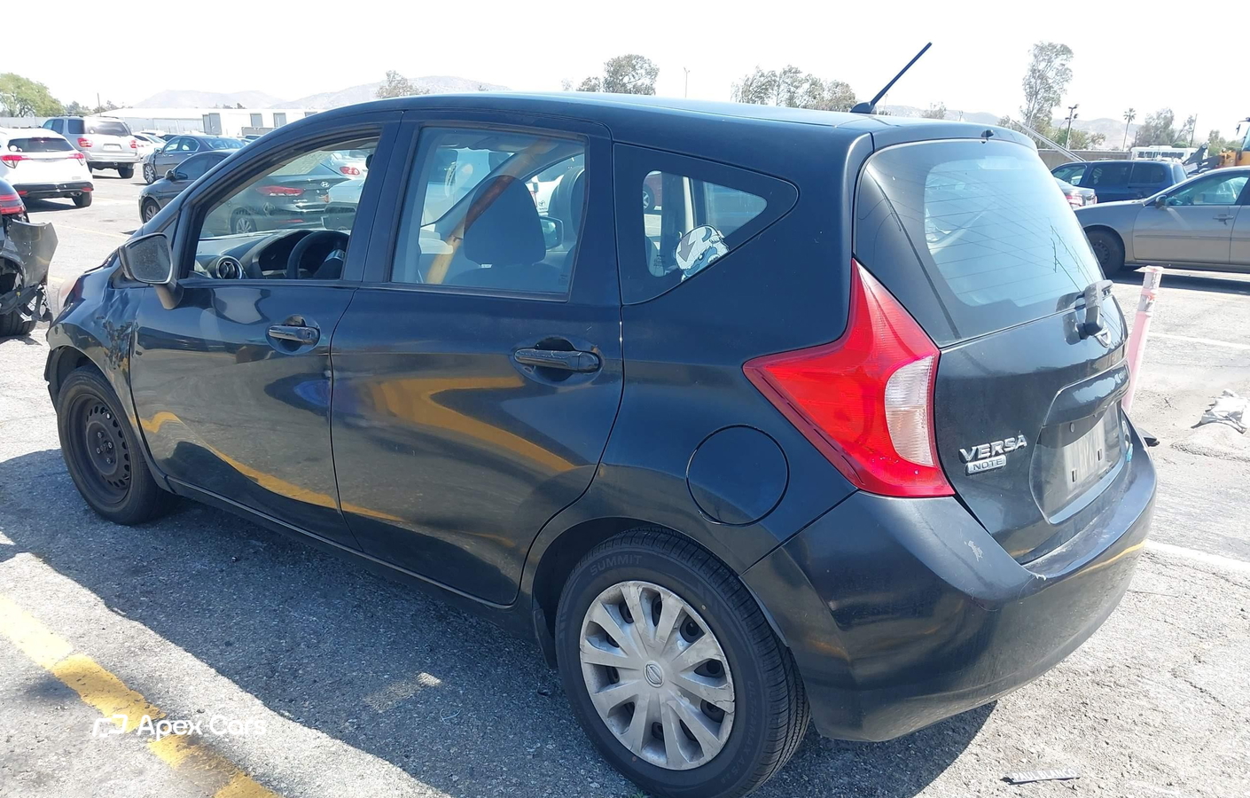 Nissan Versa 2015