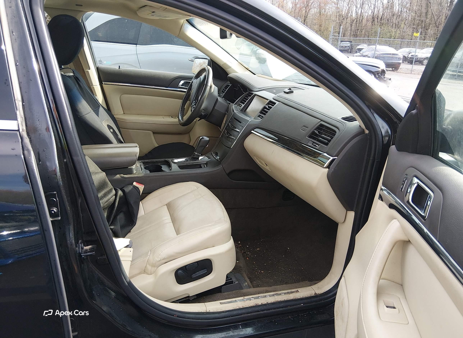 Lincoln MKS 2013