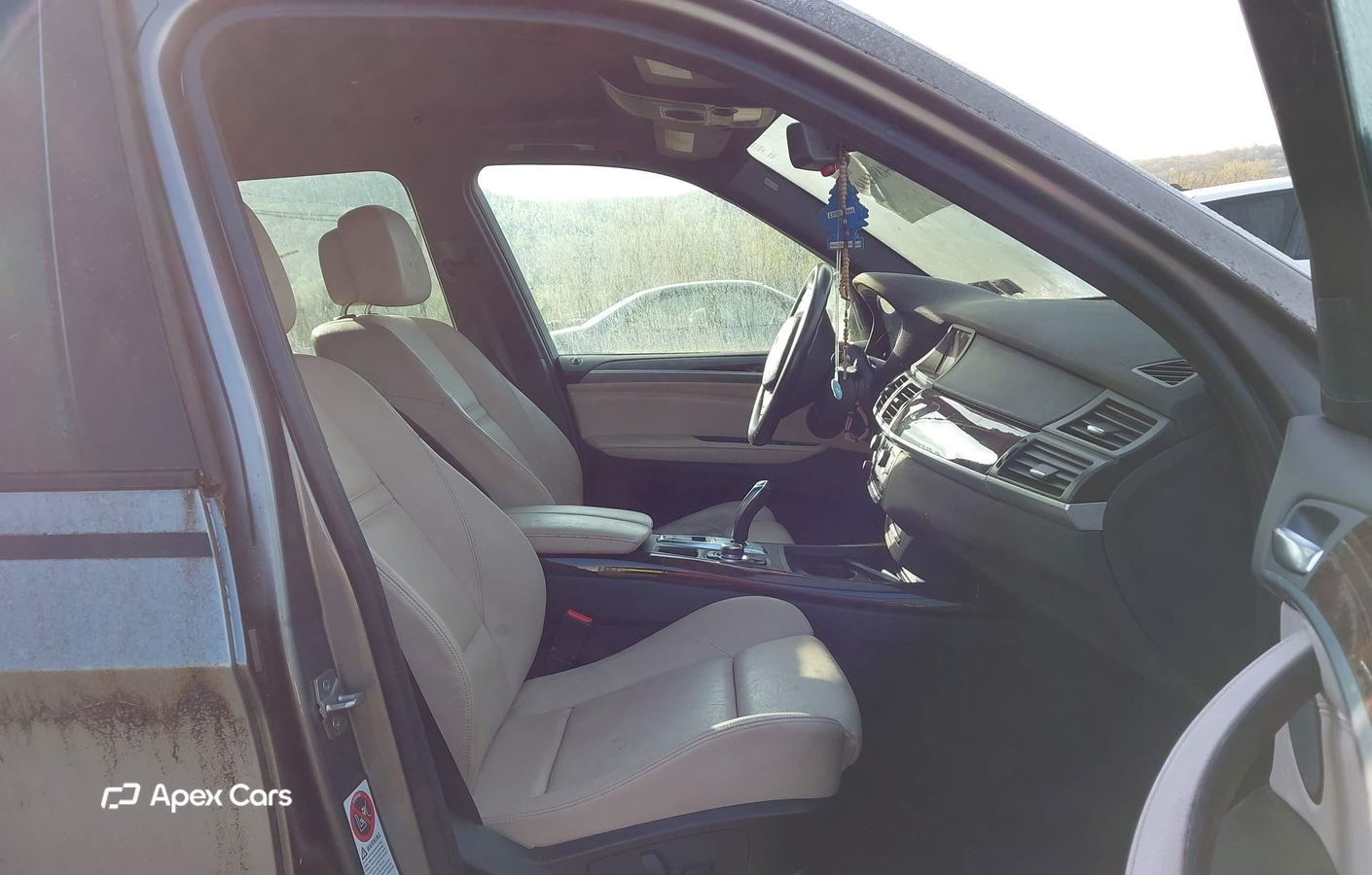 BMW X5 2011