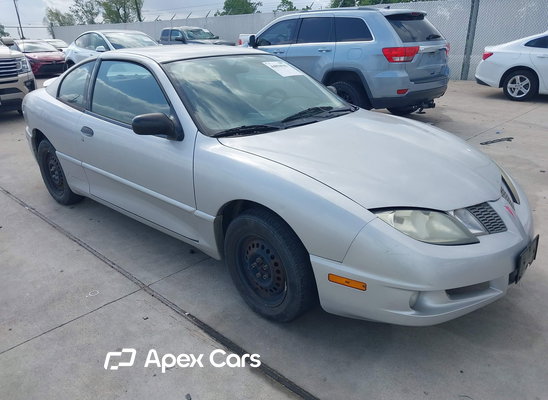 2004 Pontiac Sunfire - Image 1 of 5