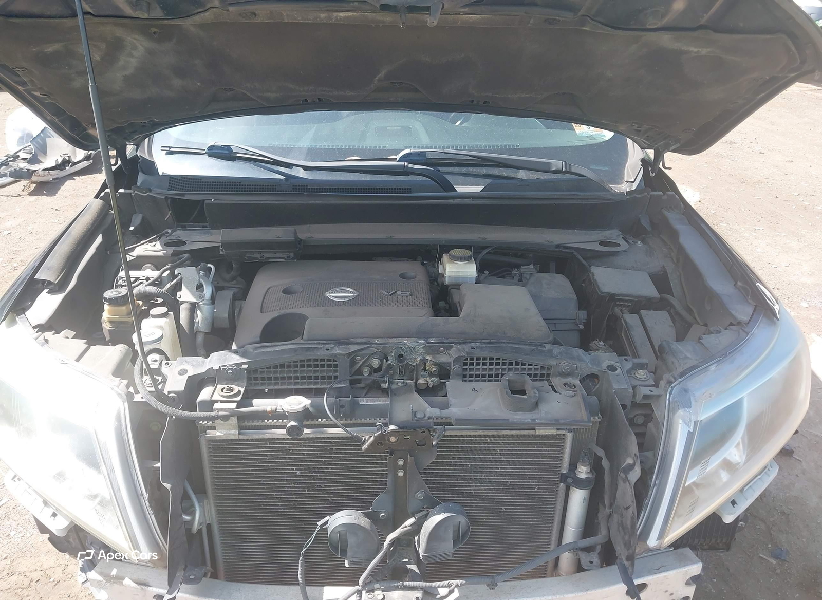 Nissan Pathfinder 2015