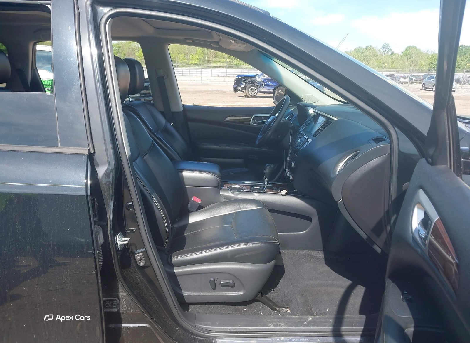 Nissan Pathfinder 2015