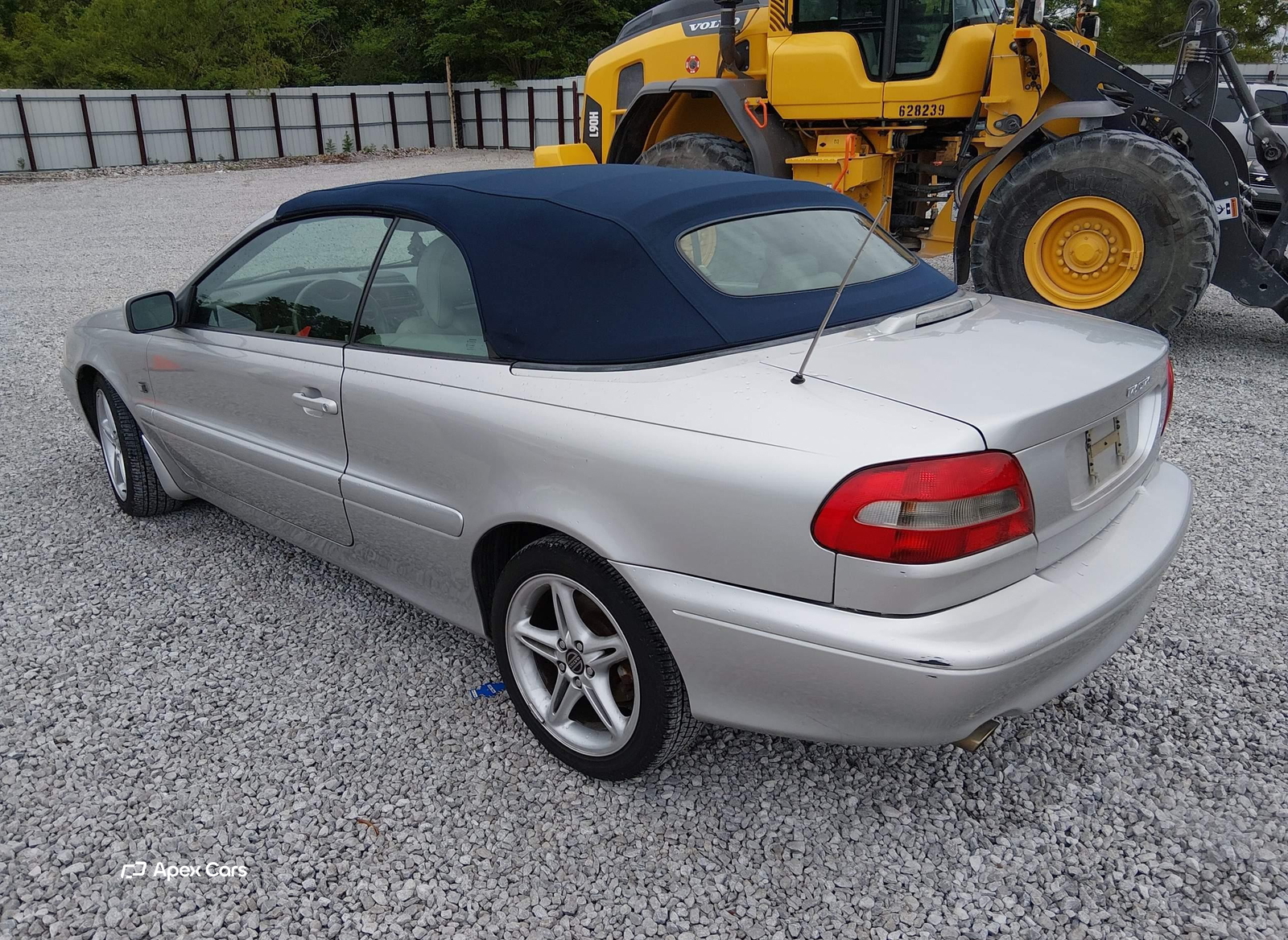 Volvo C70 2002