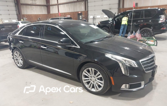 Cadillac XTS 2018 - Image 1 of 16