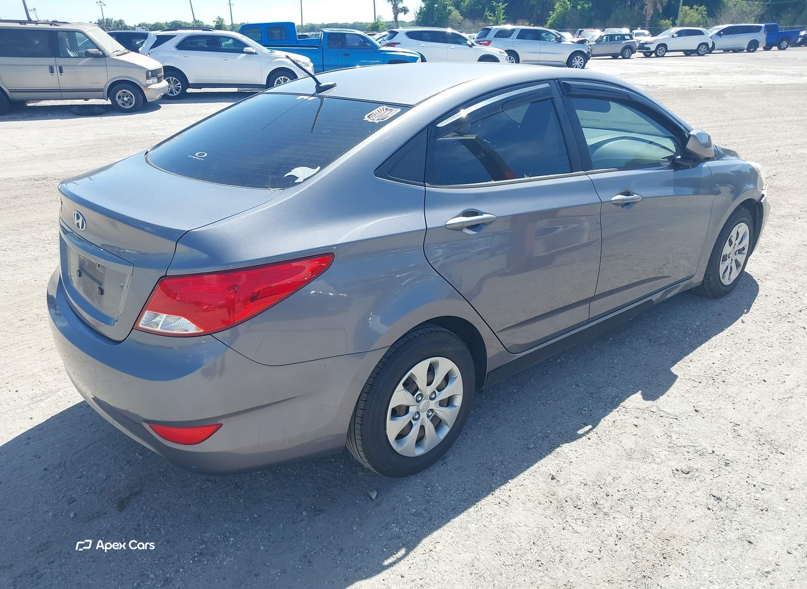 Hyundai Accent 2015