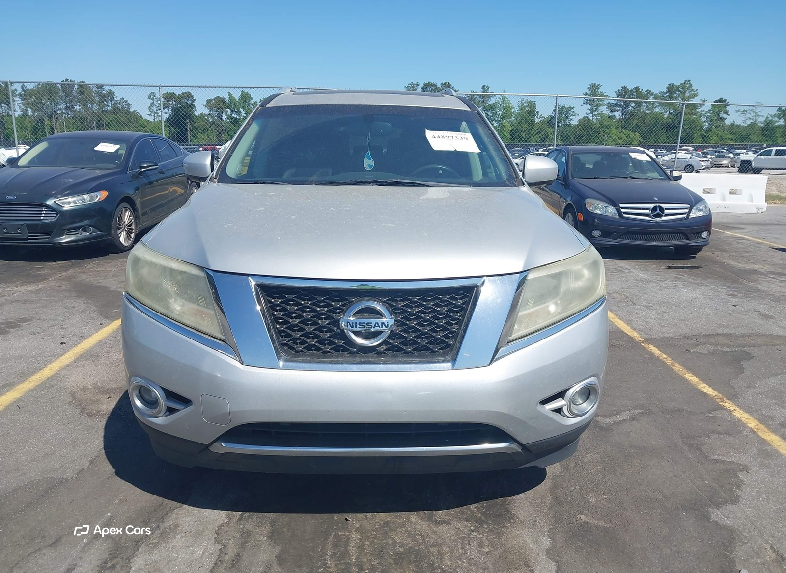 Nissan Pathfinder 2015