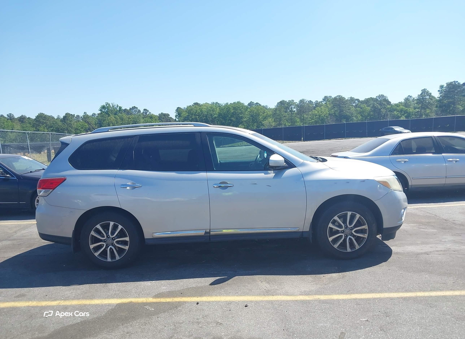Nissan Pathfinder 2015
