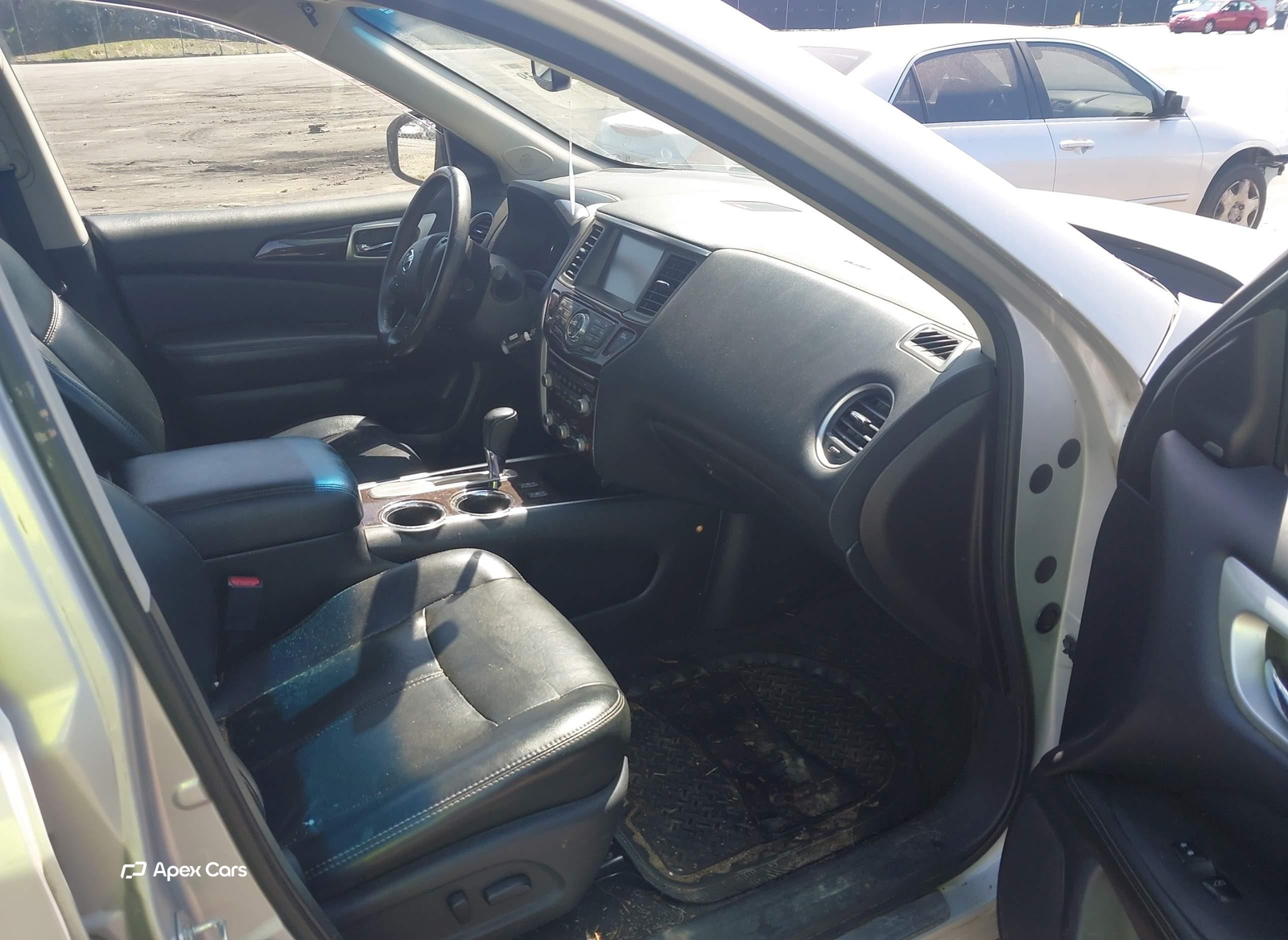 Nissan Pathfinder 2015