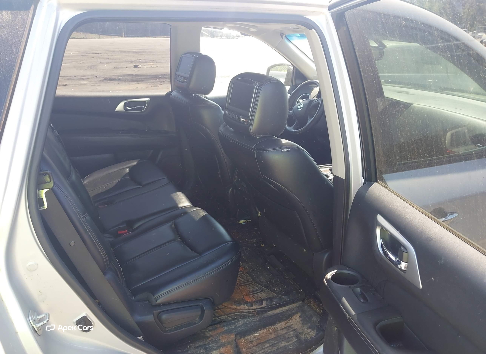 Nissan Pathfinder 2015