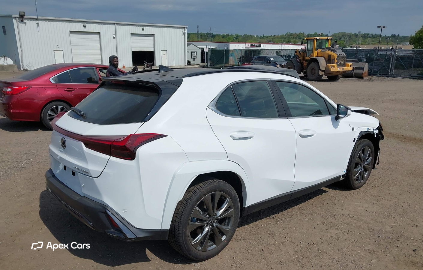 Lexus UX 2025
