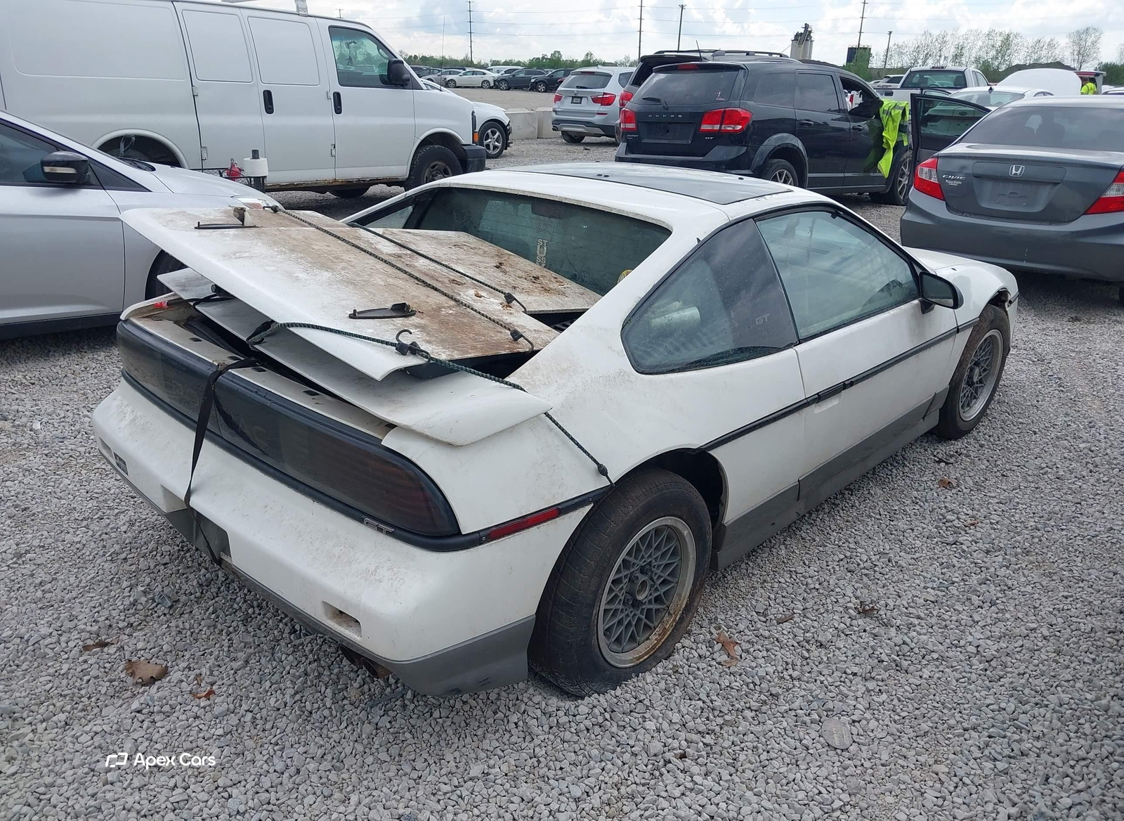 Pontiac Fiero 1987