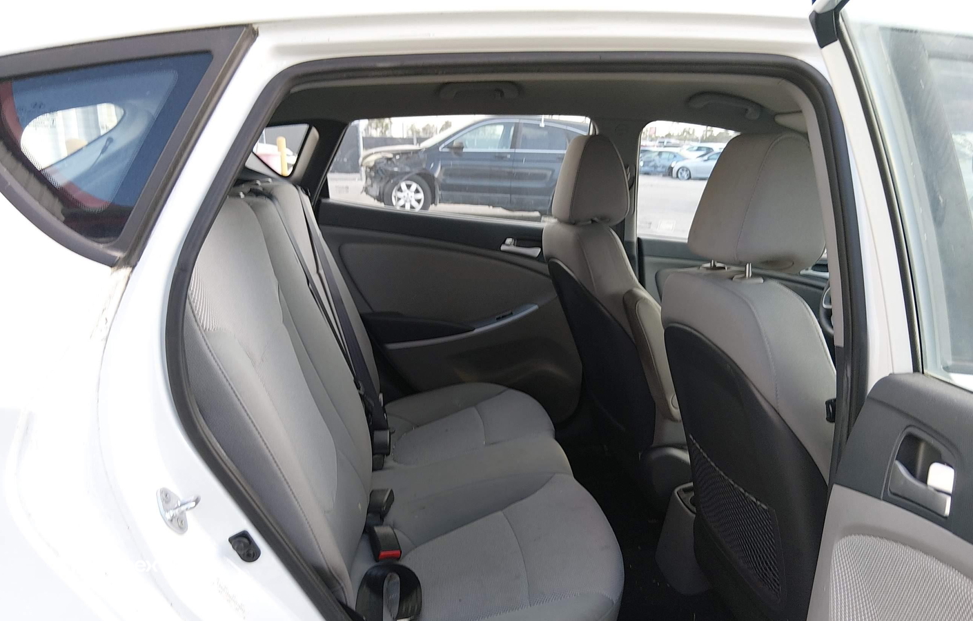 Hyundai Accent 2013