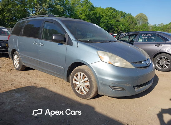 2008 Toyota Sienna - Image 1 of 5