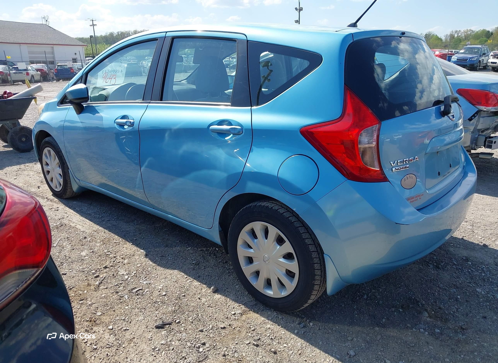 Nissan Versa 2015