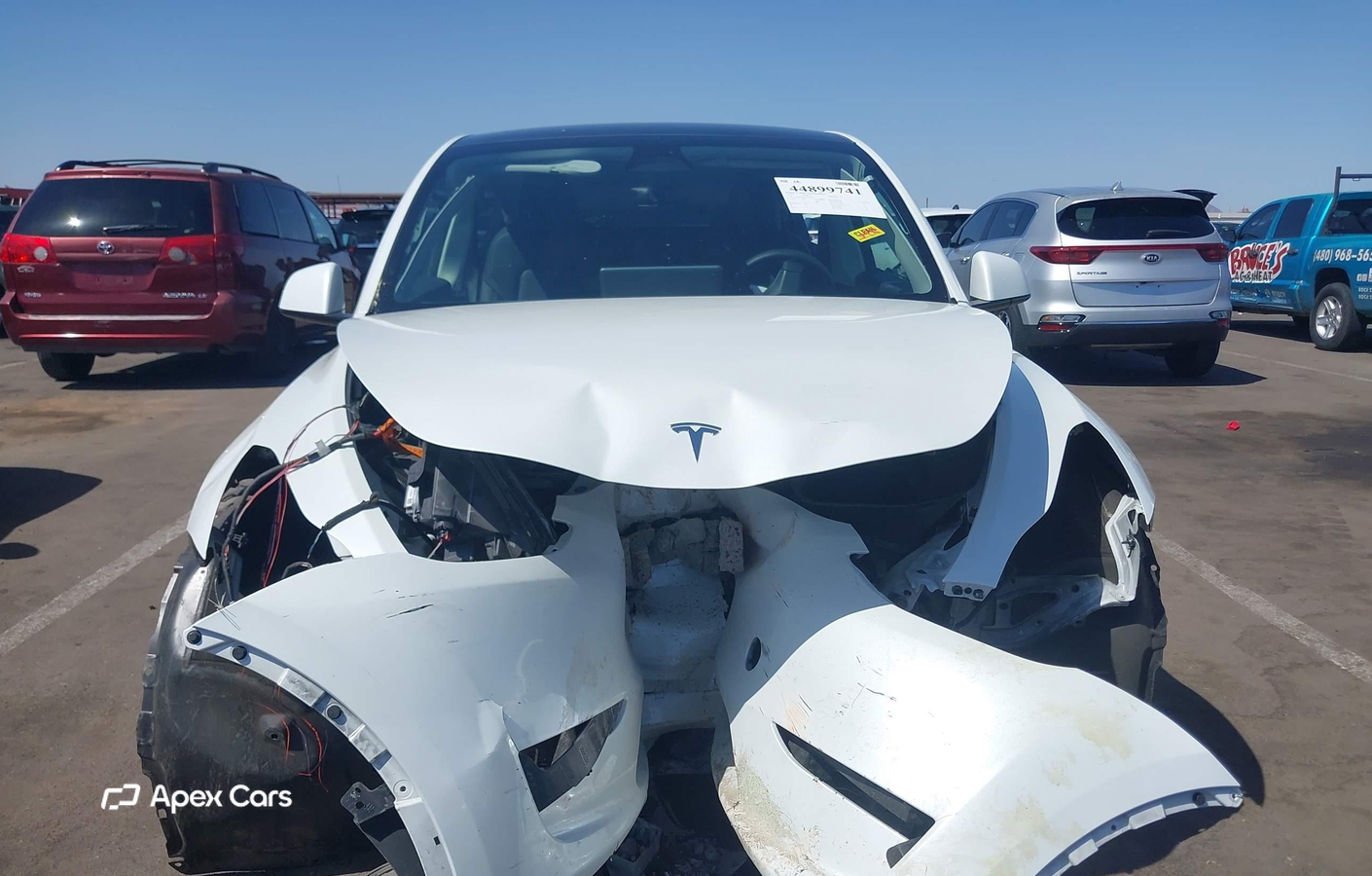 Tesla Model Y 2023