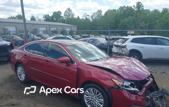 Lexus ES 2016 - Image 1 of 17