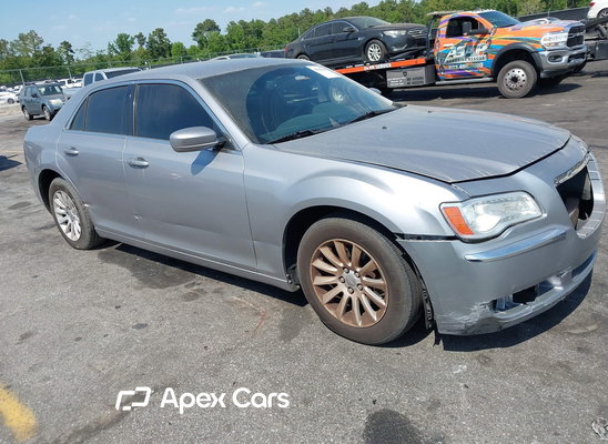 2014 Chrysler 300 - Image 1 of 5