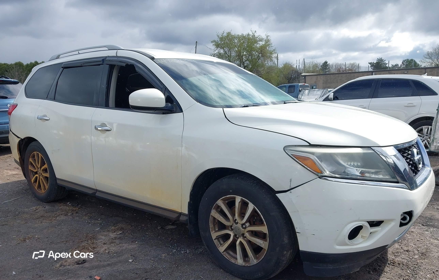 Nissan Pathfinder 2014