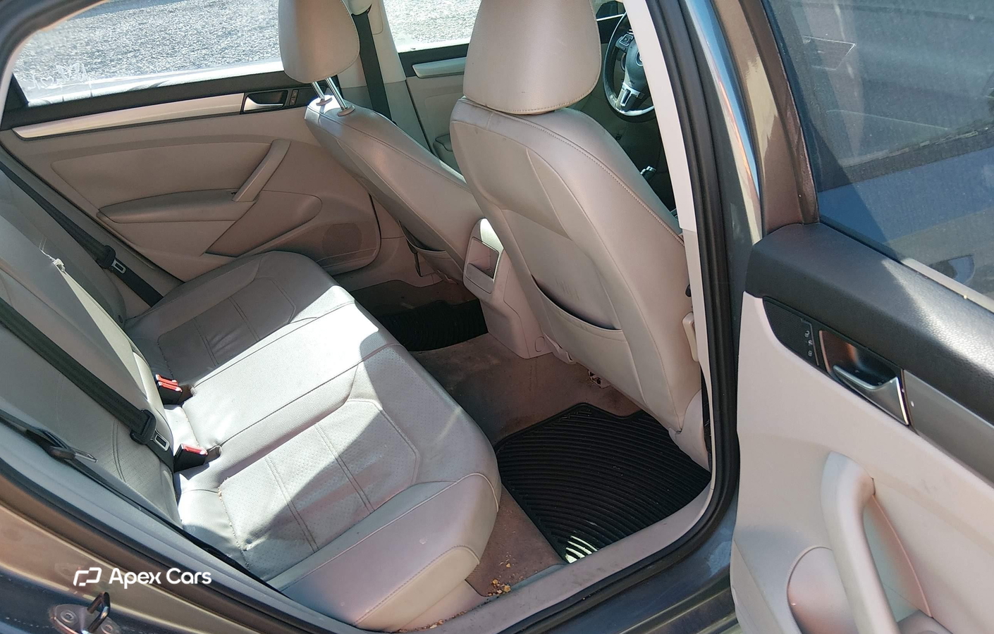 Volkswagen Passat 2014