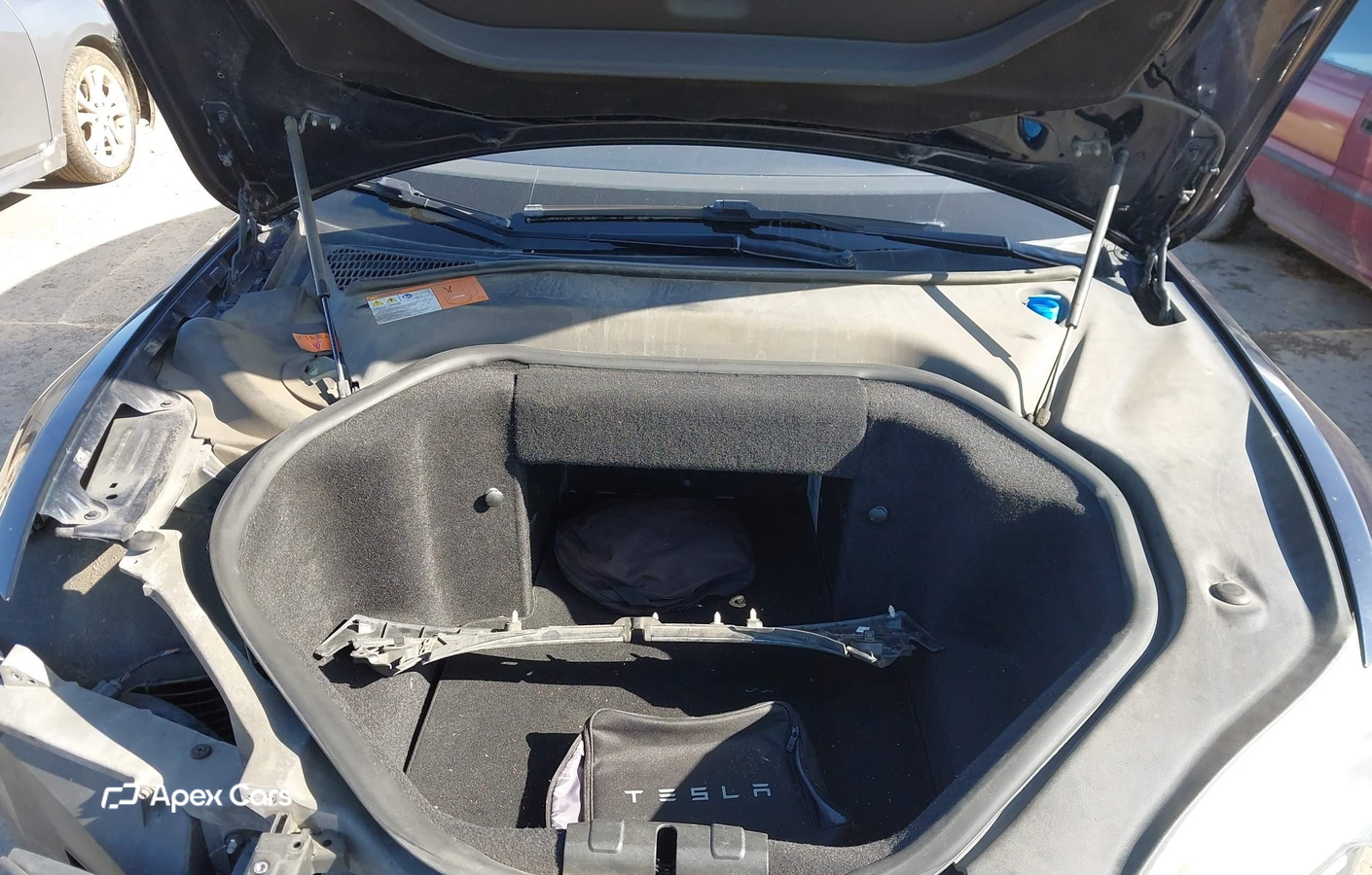 Tesla Model S 2013