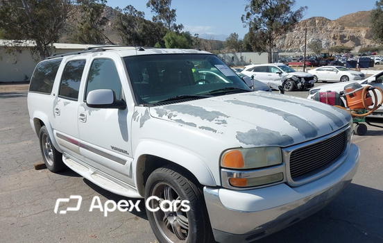 GMC Yukon 2003 - Image 1 of 11