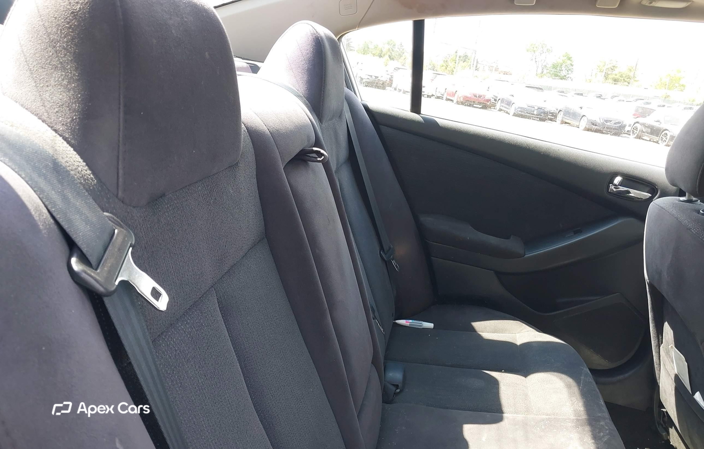 Nissan Altima 2012