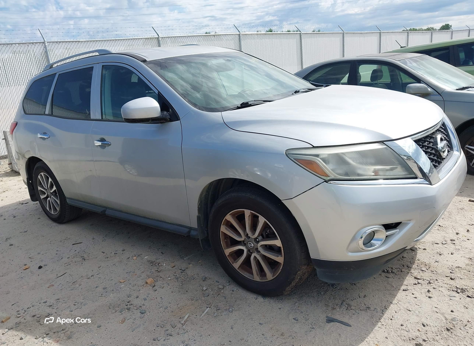 Nissan Pathfinder 2013