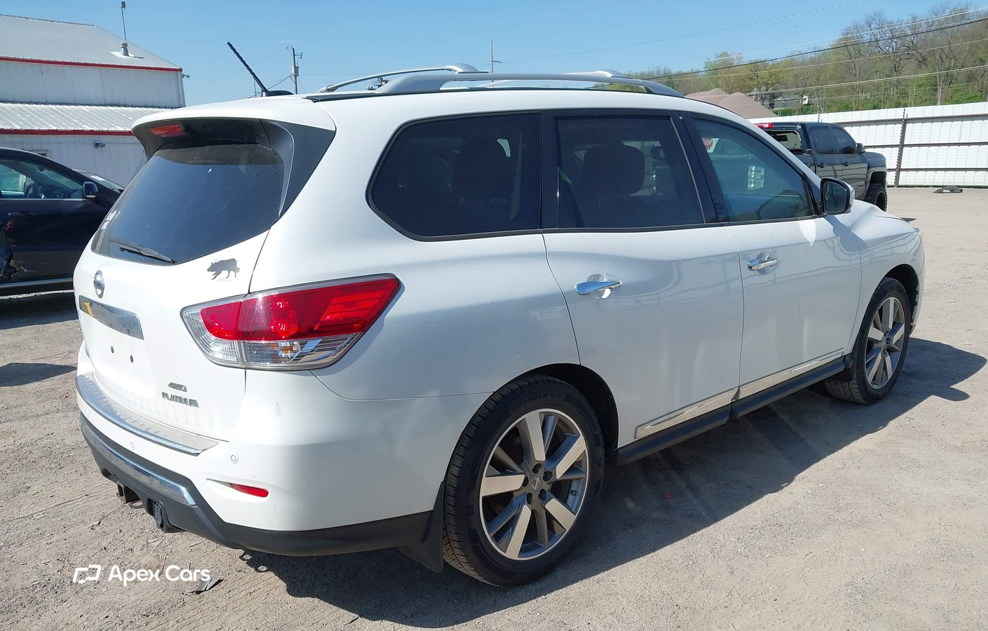Nissan Pathfinder 2014