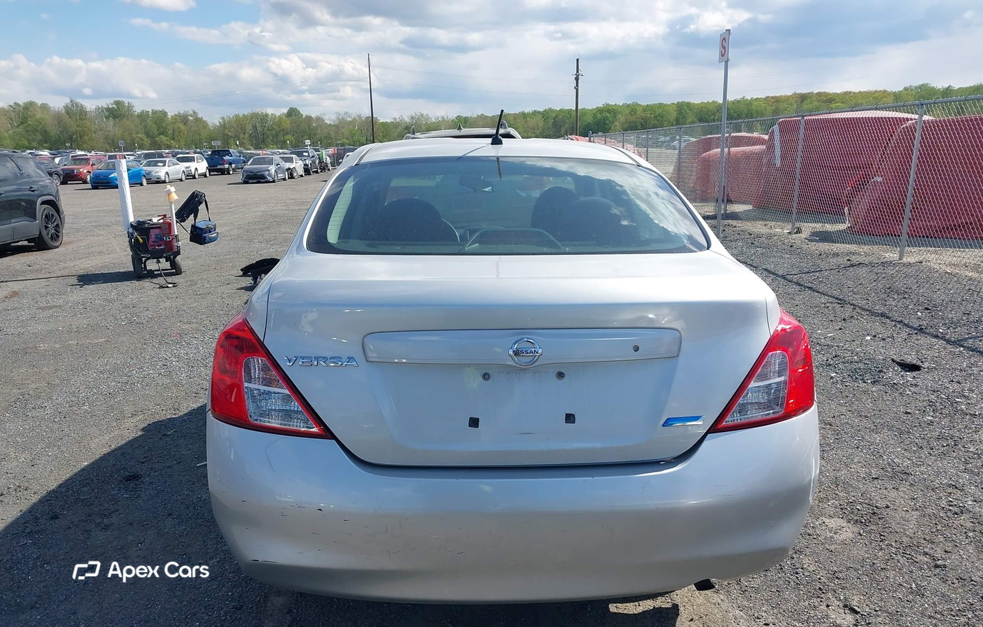 Nissan Versa 2012