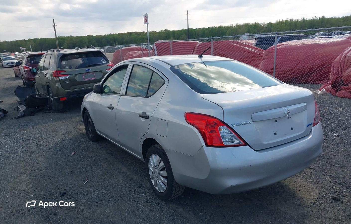 Nissan Versa 2012