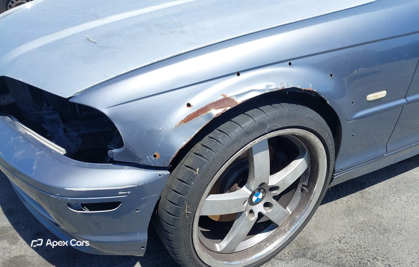 BMW Series 3 2001