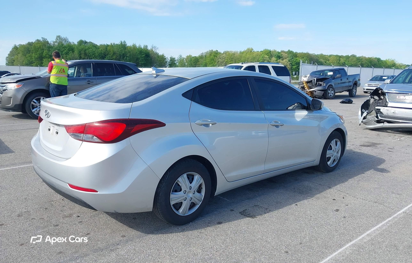 Hyundai Elantra 2016