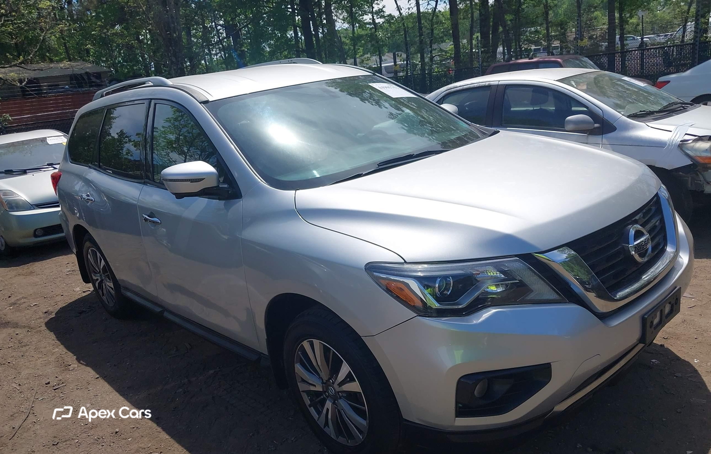 Nissan Pathfinder 2019