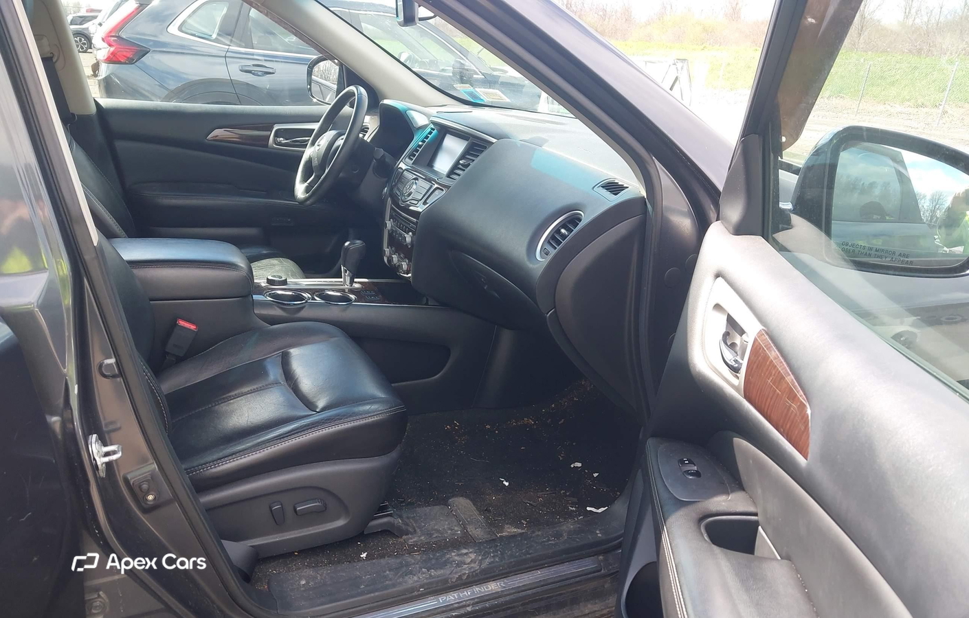 Nissan Pathfinder 2013