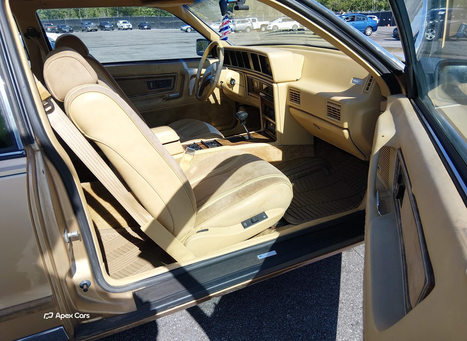 Lincoln Mark VII 1984