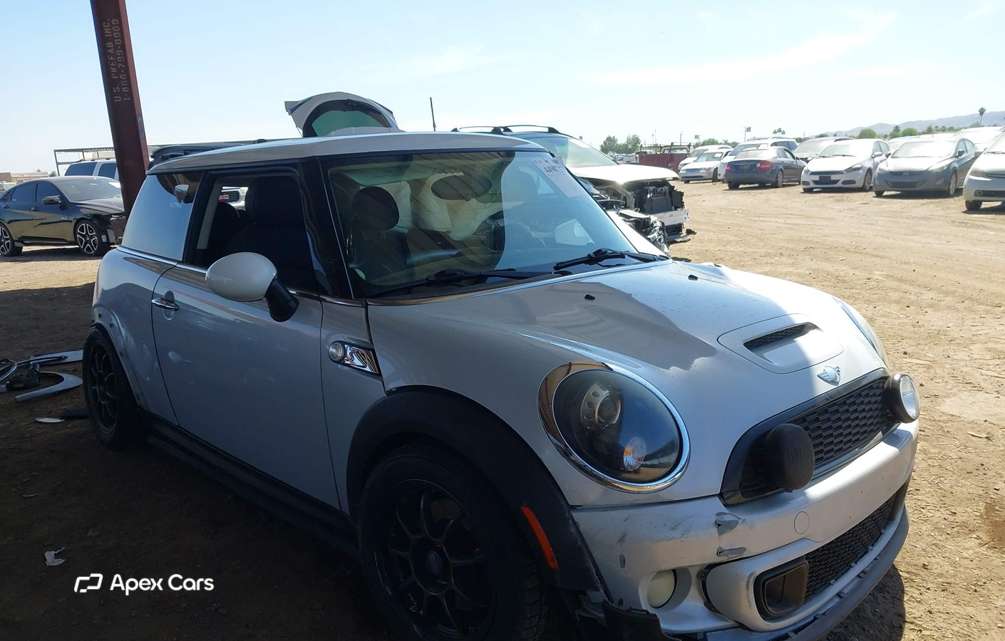 MINI Cooper 2011