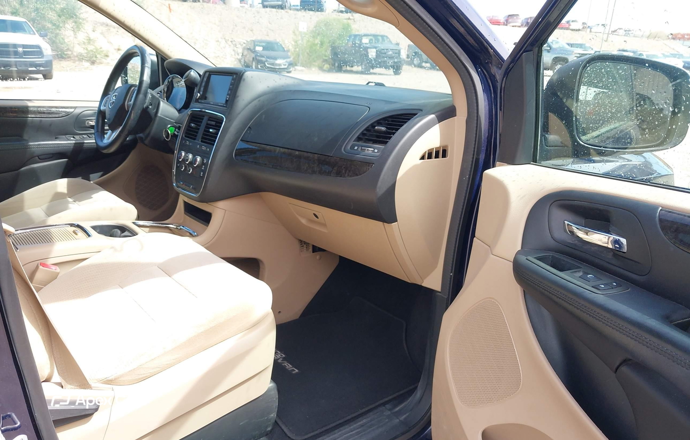 Dodge Caravan 2014