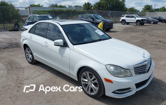 Mercedes-Benz C-klasse 2013 - Image 1 of 13