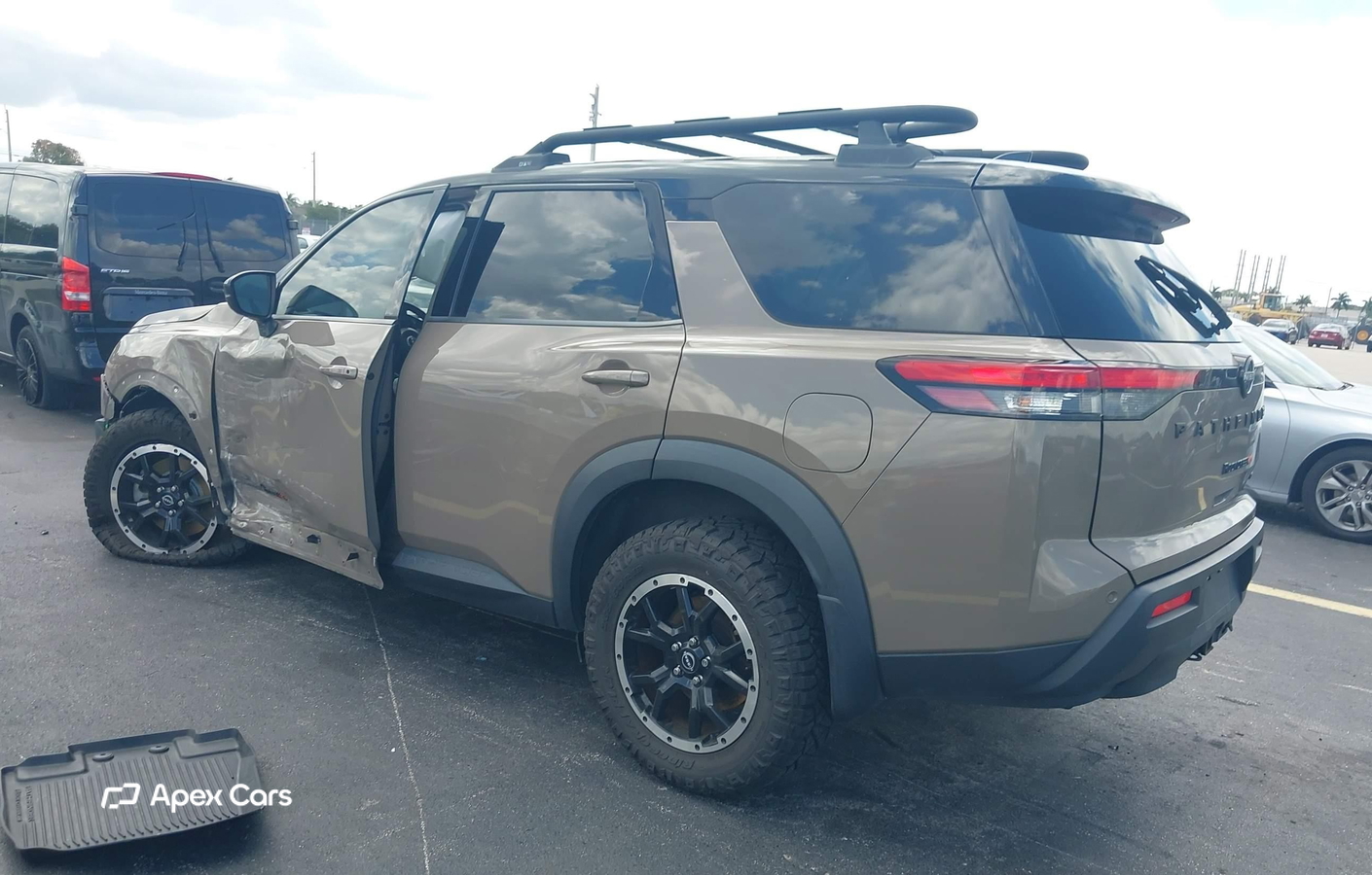 Nissan Pathfinder 2023