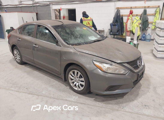 2016 Nissan Altima - Zdjęcie 1 z 5