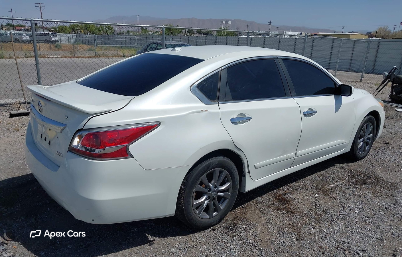 Nissan Altima 2015
