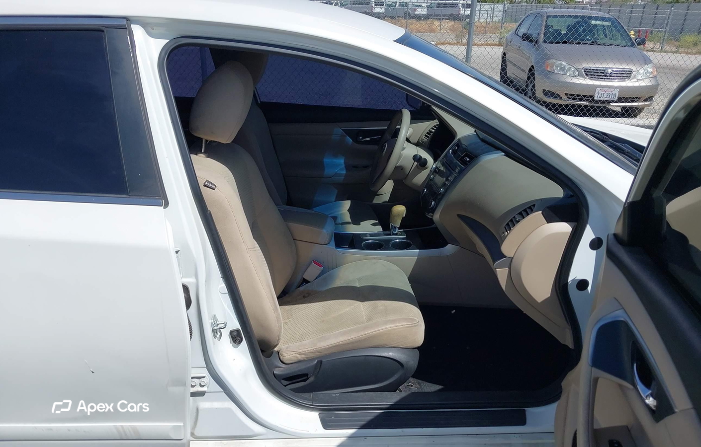 Nissan Altima 2015
