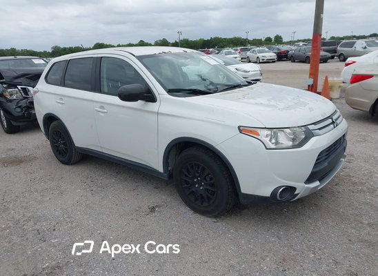 2015 Mitsubishi Outlander - Image 1 of 5