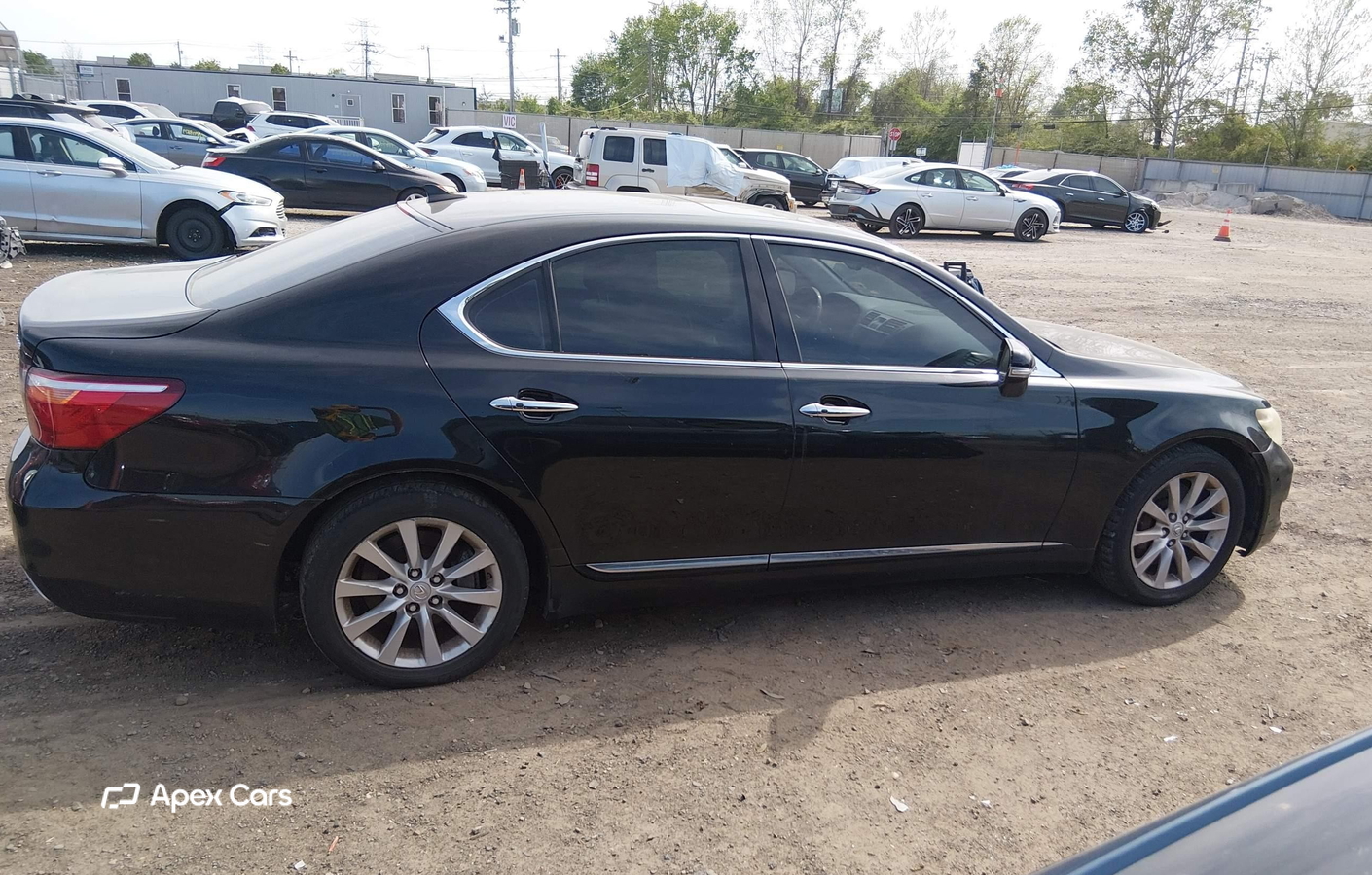 Lexus LS 2011