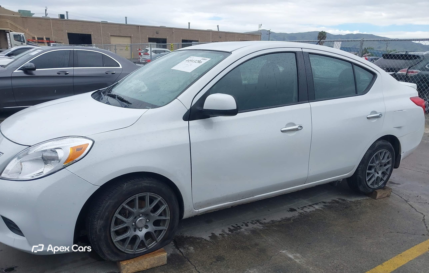 Nissan Versa 2014