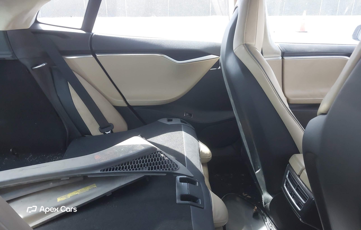 Tesla Model S 2013